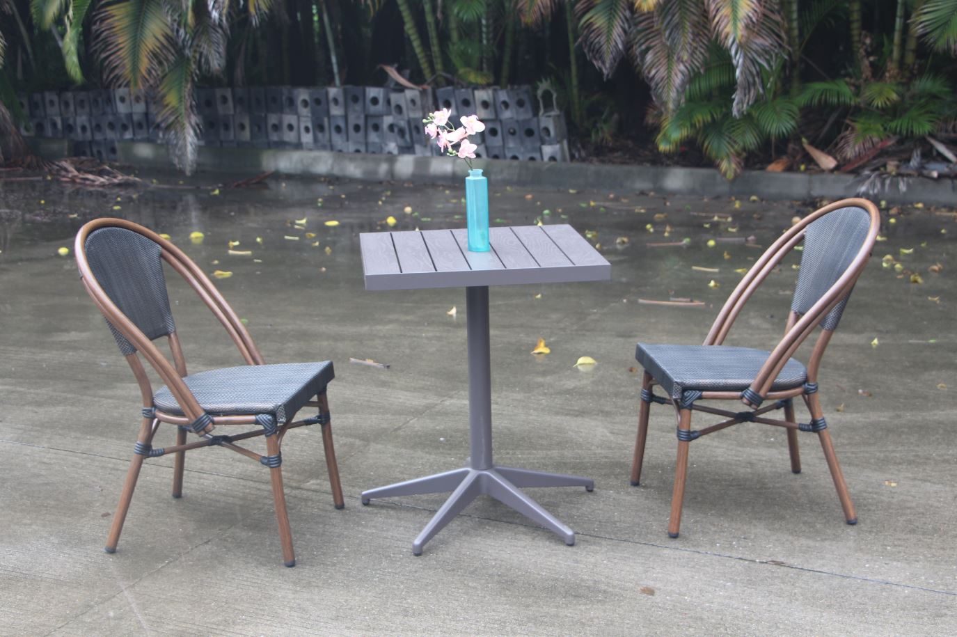 Paris Bistro Dining Table – Mountain House Furniture